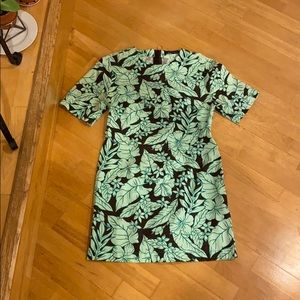 ✨B2G2✨ Floral Green Zara Dress